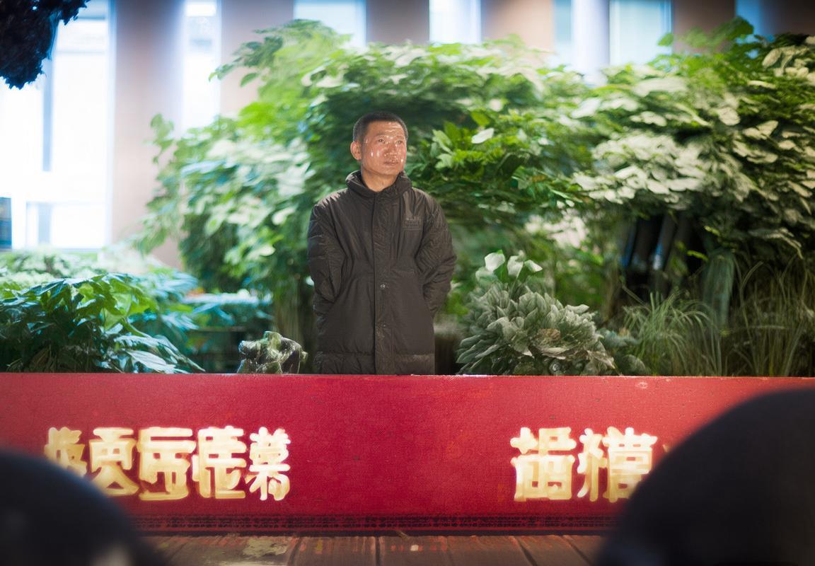 曼联滕哈赫帅位告急！西汉姆联安东尼奥赖斯或引爆曼联更衣室危机